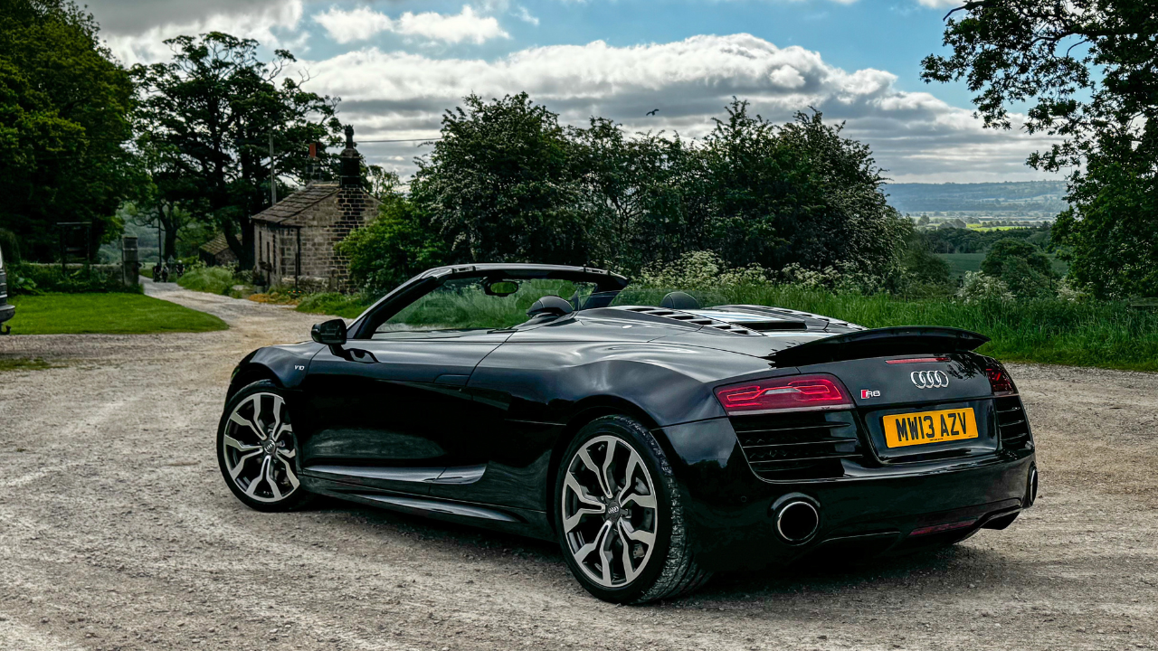 Audi R8